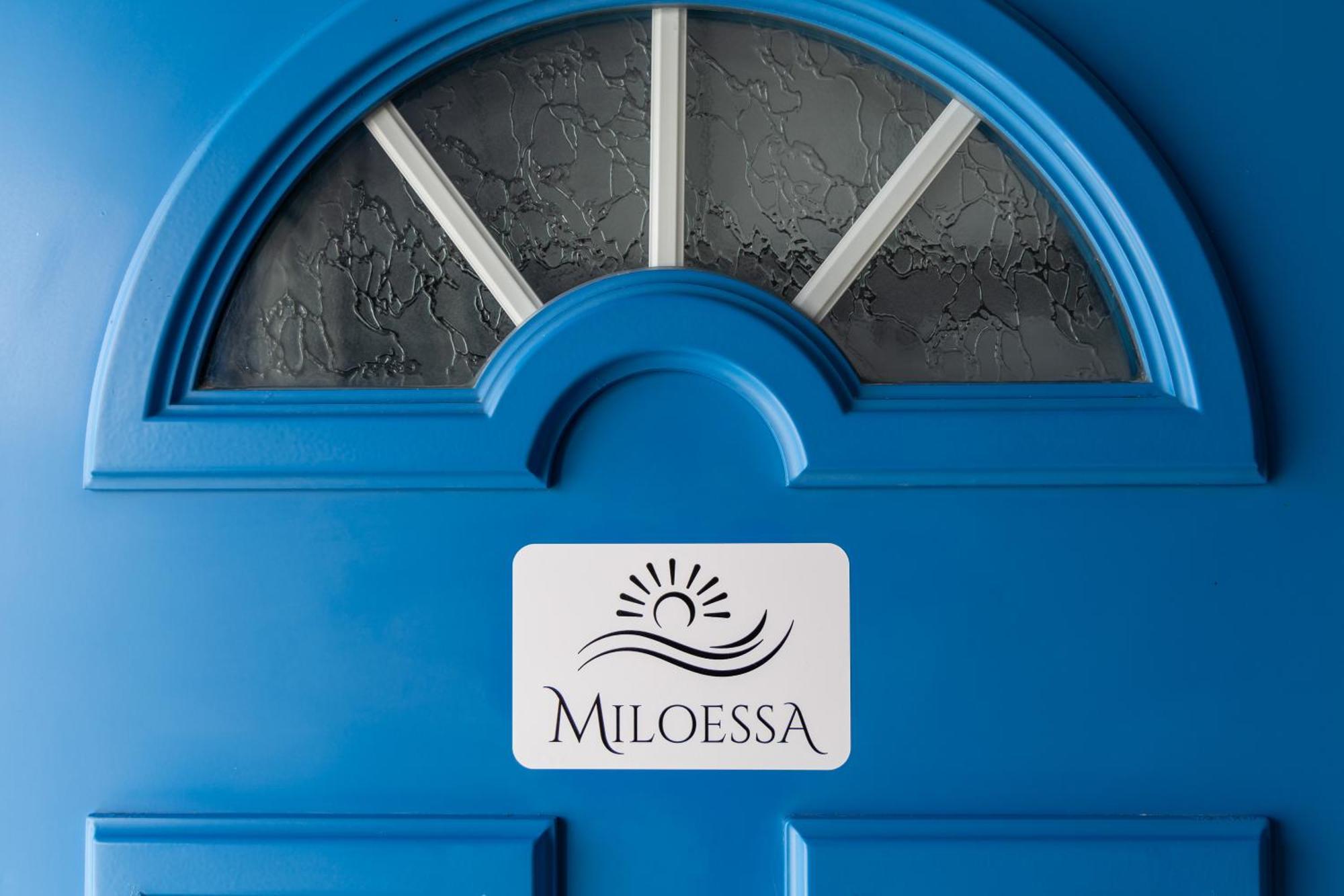 Miloessa Apartment Adamantas  Екстериор снимка