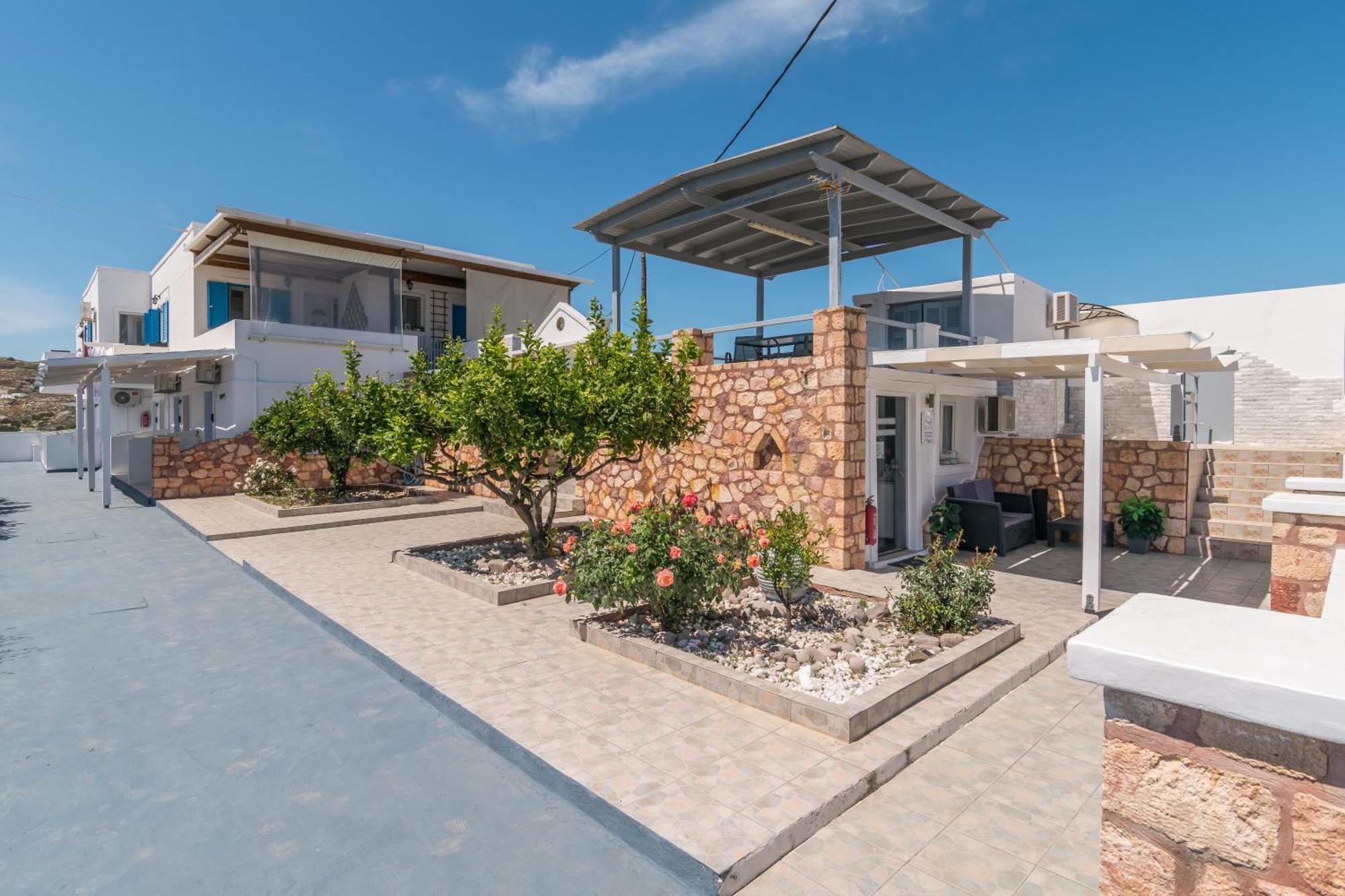 Miloessa Apartment Adamantas  Екстериор снимка